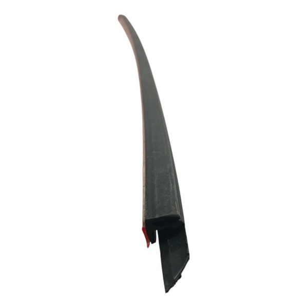 Moldura Pestana Inferior Para-brisa Volkswagen Gol 2000 2001