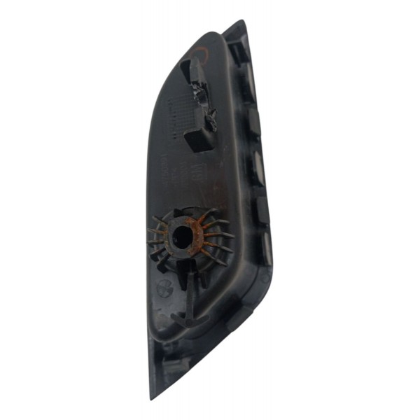 Moldura Puxador Porta Traseira Esquerda Gm Onix 2015 2016