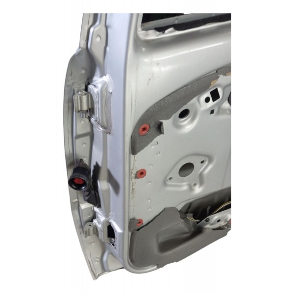 Porta Traseira Direita Fiat Palio 2010 2011 2012 Detalhe