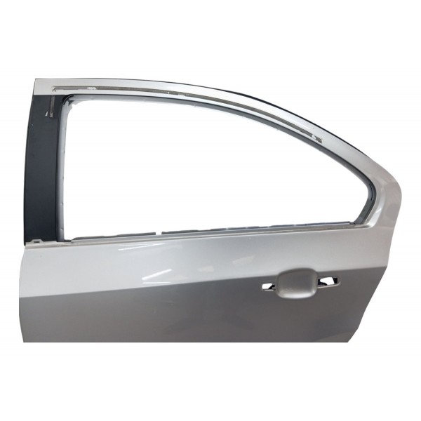 Porta Traseira Esquerda Chevrolet Sonic 2011 2012 2013