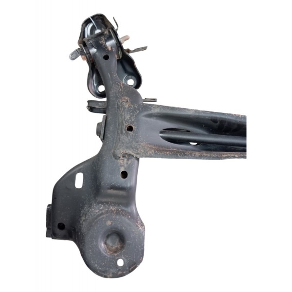 Eixo Suspensão Traseira Peugeot 2008 1.6 16v 2016 2017 2018