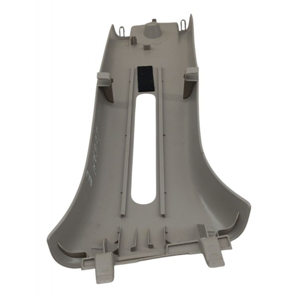Moldura Coluna Cinto Esquerdo Renault Logan 2014 2015