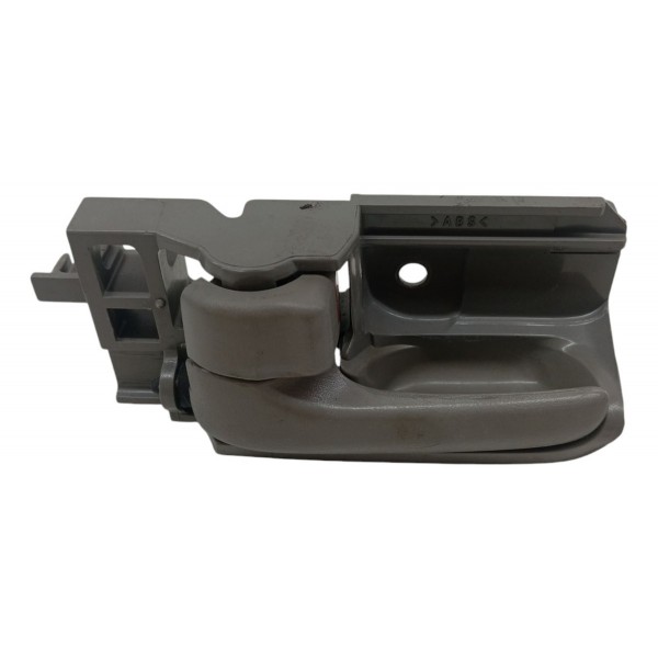 Maçaneta Interna Dianteira Esquerda Toyota Fielder 2006 2007 Dianteira