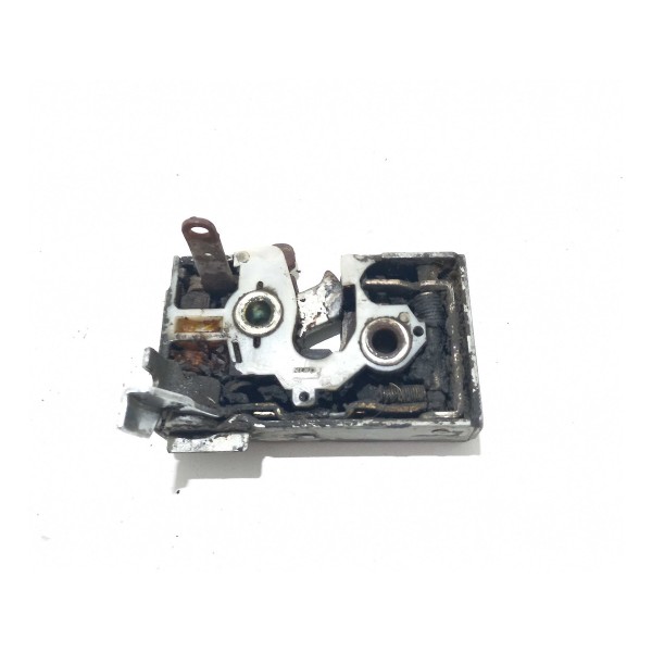 Fechadura Porta Dianteira Direita Volkswagen Santana