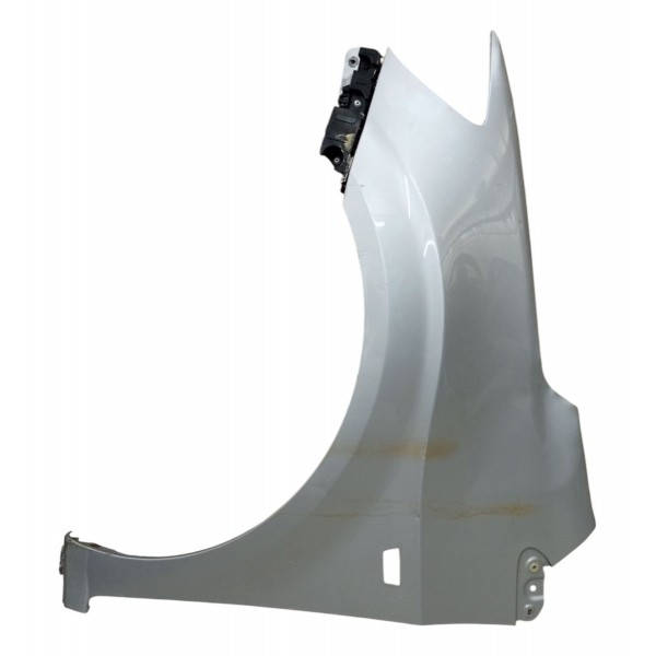 Paralama Esquerdo Chevrolet Sonic 2011 2012 Detalhe