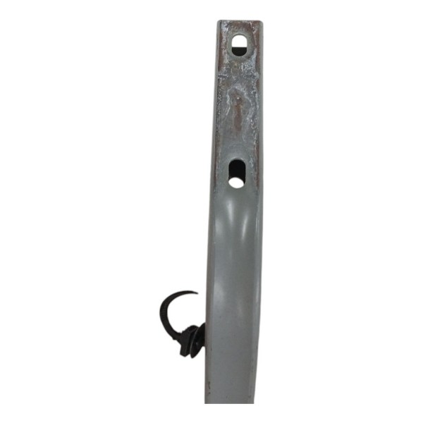 Par Braço Tampa Traseira Chevrolet Sonic 2011 2012 2013