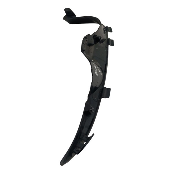 Moldura Farol Esquerdo Chevrolet Sonic 2011 2012