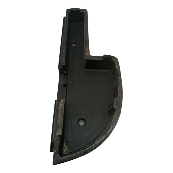 Acabamento Porta Malas Direito Toyota Fielder 1.8 2006