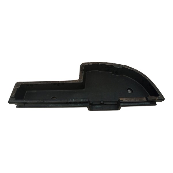 Acabamento Porta Malas Direito Toyota Fielder 1.8 2006