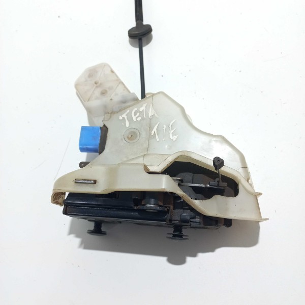 Fechadura Porta Traseira Esquerda Volkswagen Jetta 2010