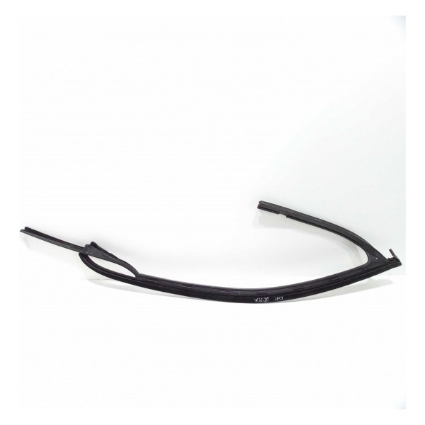 Guarnição Porta Dianteira Direita Volkswagen Jetta 2010 Q