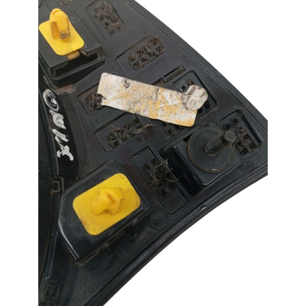 Acabamento Aerofólio Direito Chevrolet Onix 2020 2021