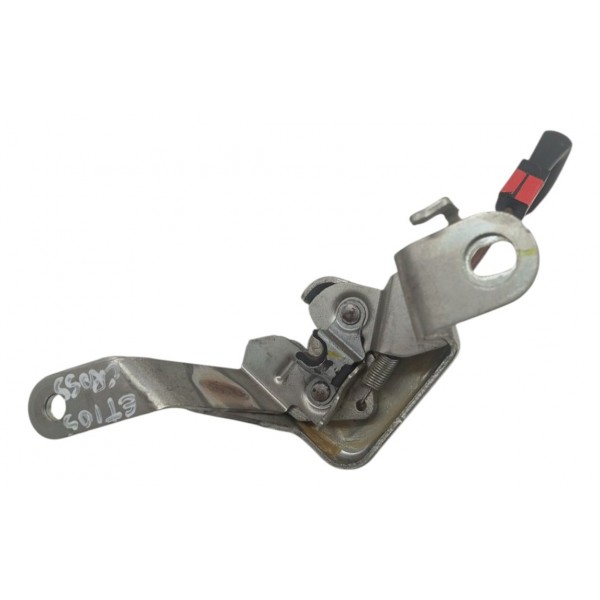 Trava Banco Traseiro Esquerdo Toyota Etios 2015 2016 Trava Banco Traseiro Esquerdo Toyota Etios 2015 2016