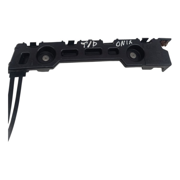 Guia Direito Parachoque Traseiro Chevrolet Onix 2020 2021