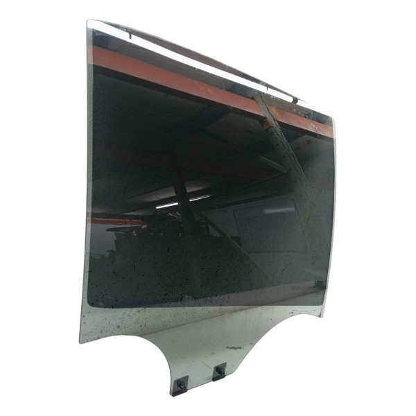 Vidro Porta Traseira Direita Renault Logan 2016 2017 2018 Vidro Porta Traseira Direita Renault Logan 2016 2017 2018