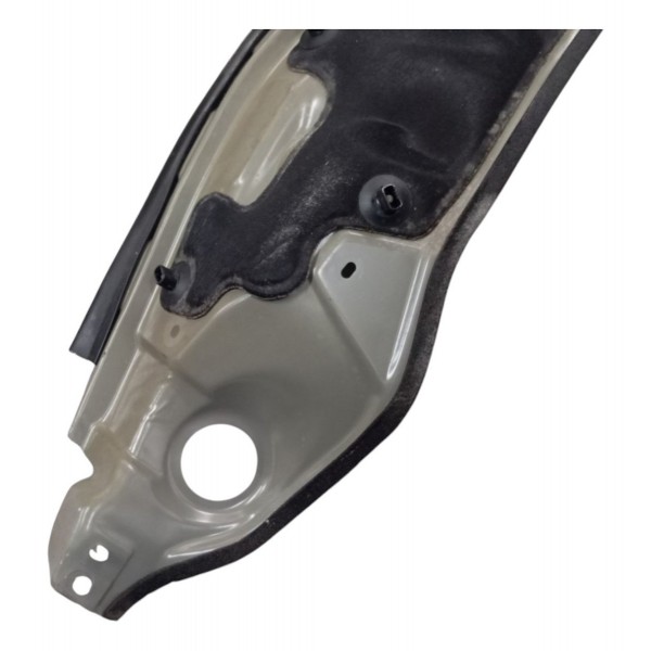 Travessa Painel Frontal Renault Captur 2020 2021 2022 Travessa Painel Frontal Renault Captur 2020 2021 2022