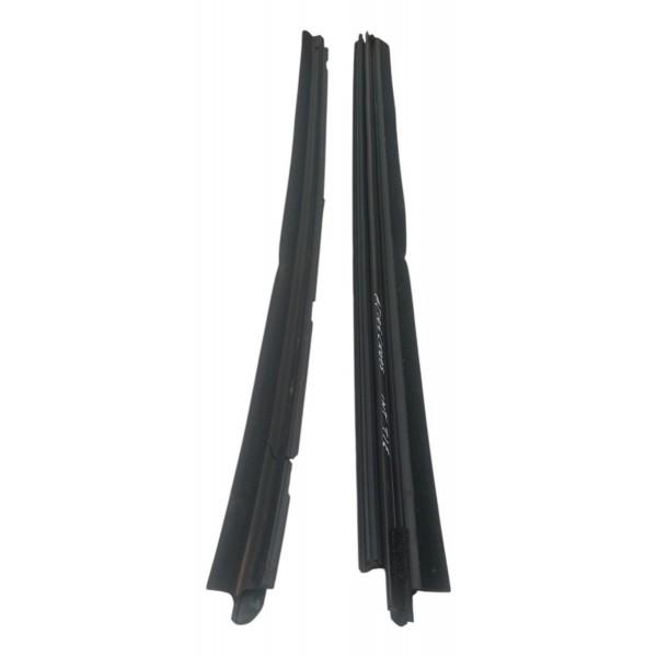 Kit Pestana Traseira Esquerda Toyota Etios 2015 2016 Kit Pestana Traseira Esquerda Toyota Etios 2015 2016