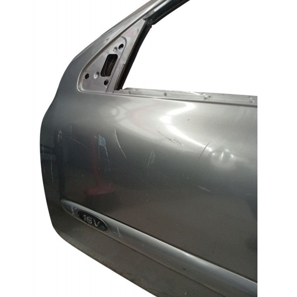 Porta Dianteira Esquerda Renault Clio Sedan 2007 2008