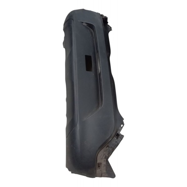 Guia Parachoque Traseiro Renault Kwid 2018 Detalhe Guia Parachoque Traseiro Renault Kwid 2018 Detalhe