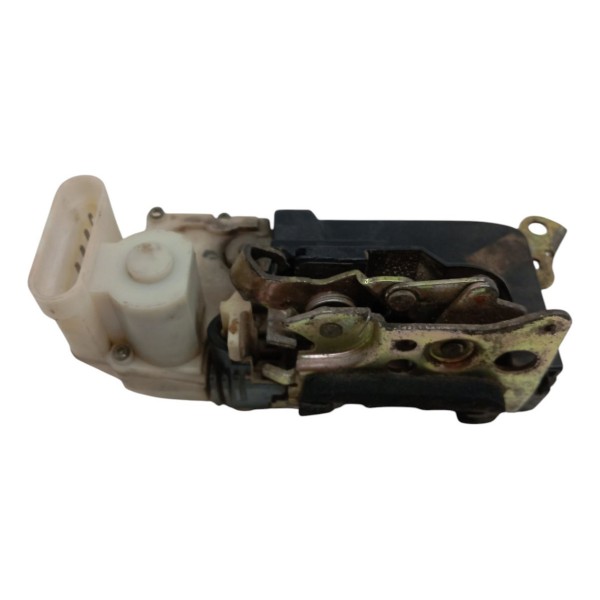 Fechadura Traseira Direita Fiat Palio 96 97 98 Fechadura Traseira Direita Fiat Palio 96 97 98