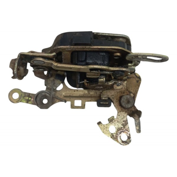 Fechadura Dianteira Esquerda Chevrolet Corsa 96 97 98 99 Fechadura Dianteira Esquerda Chevrolet Corsa 96 97 98 99