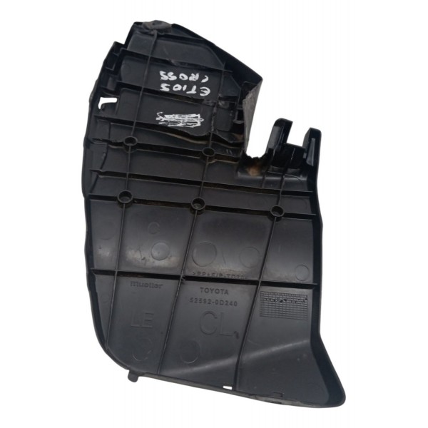 Parabarro Traseiro Esquerdo Toyota Etios 2015 2016 Detalhe Parabarro Traseiro Esquerdo Toyota Etios 2015 2016 Detalhe