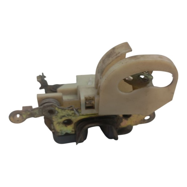 Fechadura Dianteira Esquerda Chevrolet Corsa 96 97 98 99 Fechadura Dianteira Esquerda Chevrolet Corsa 96 97 98 99