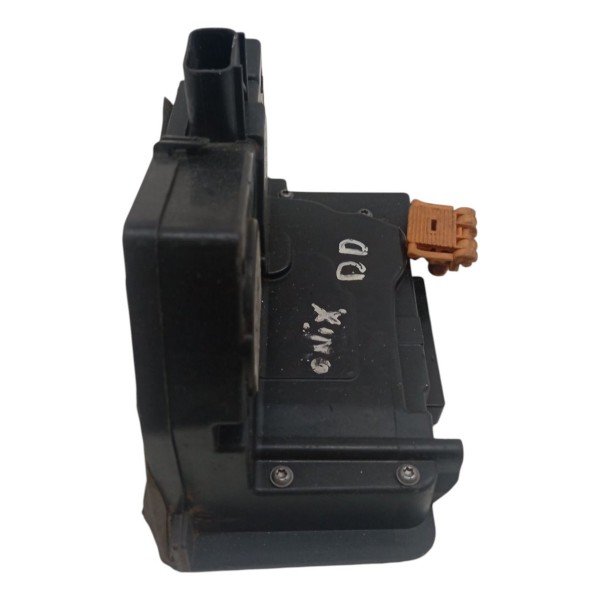 Fechadura Dianteira Direita Chevrolet Onix 2014 2015