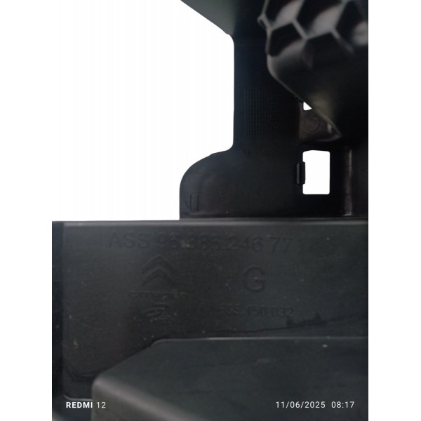 Moldura Interna Esquerda Porta Mala Citroen C3 Picasso 2012 Moldura Interna Esquerda Porta Mala Citroen C3 Picasso 2012