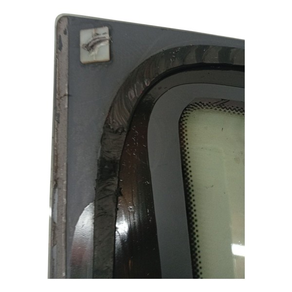 Vidro Fixo Traseiro Direita Citroen C3 Picasso 2012 Vidro Fixo Traseiro Direita Citroen C3 Picasso 2012
