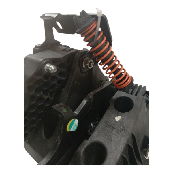Pedaleira Freio Embreagem Citroen C3 Picasso 2011 2012 Pedaleira Freio Embreagem Citroen C3 Picasso 2011 2012