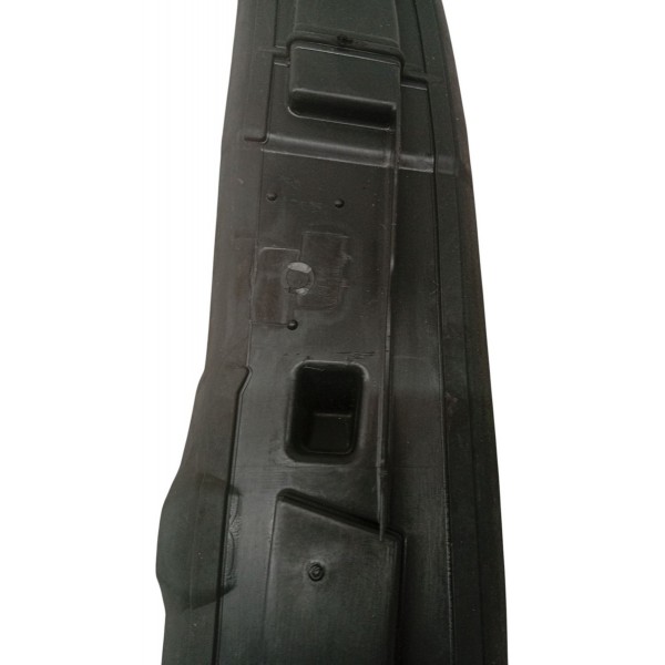 Acabamento Interno Direito Paralama Citroen C3 Picasso 2012