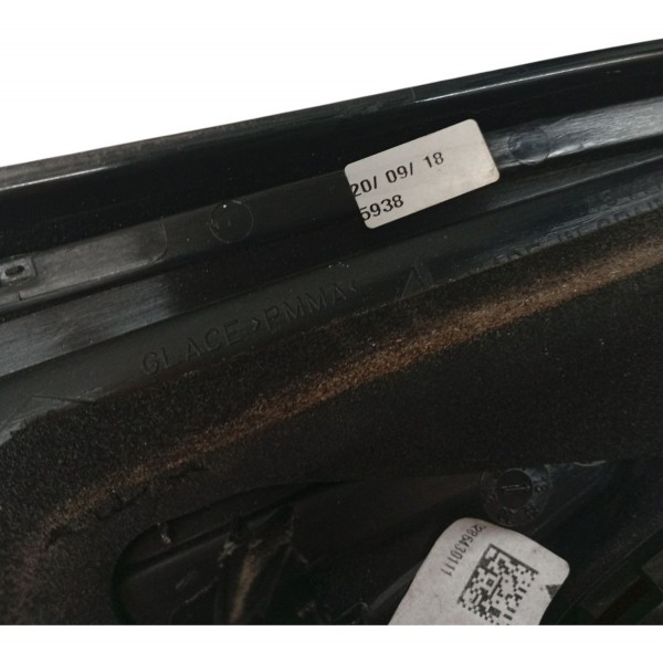 Lanterna Tampa Traseira Direita Renault Captur 1.6 2020 2021