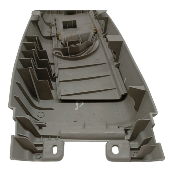 Moldura Interna Coluna Lateral Direita Toyota Corolla 2017