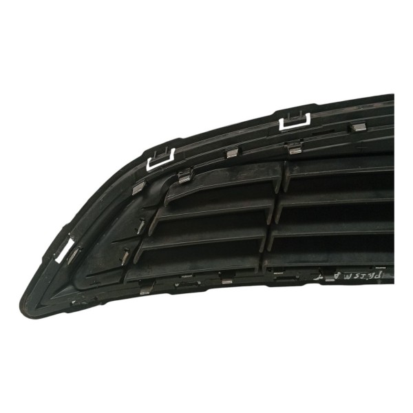 Moldura Grade Frontal Chevrolet Prisma 1.4 2014 2015 Moldura Grade Frontal Chevrolet Prisma 1.4 2014 2015