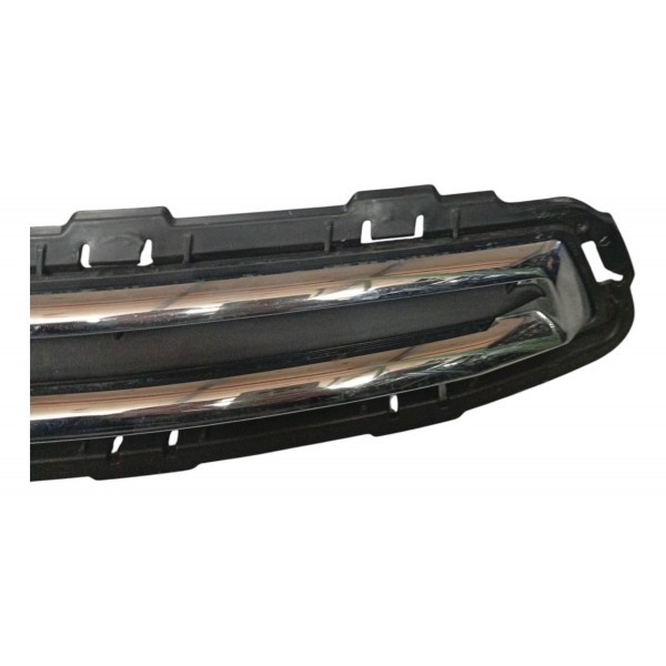 Grade Superior Parachoque Chevrolet Prisma 2014 2015 Detalhe