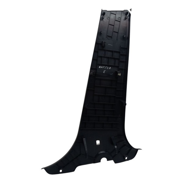 Moldura Coluna Esquerda Renault Captur 2019 2020