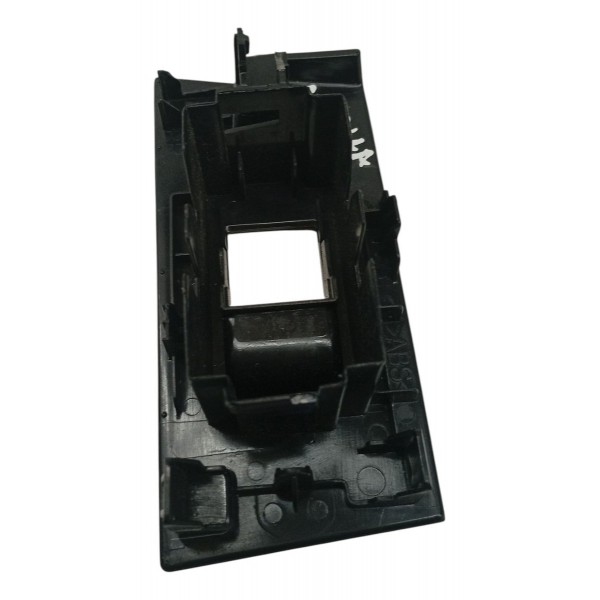 Moldura Comando Vidro Traseiro Direito Toyota Corolla 2017