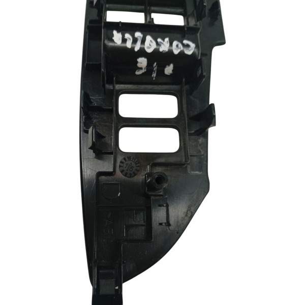 Moldura Comando Vidro Dianteiro Esquerdo Toyota Corolla 2017 Moldura Comando Vidro Dianteiro Esquerdo Toyota Corolla 2017