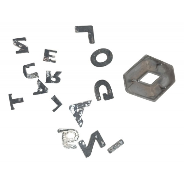 Emblema Tampa Traseira Renault Logan 1.6 2016 2017 Emblema Tampa Traseira Renault Logan 1.6 2016 2017