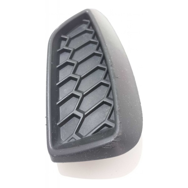 Moldura Parachoque Dianteiro Direito Fiat Argo 2018