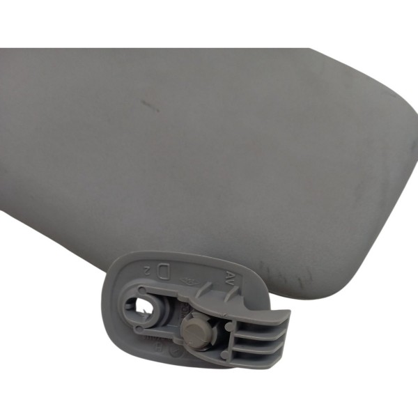 Quebra Sol Direito Renault Clio 2004 2005 2006