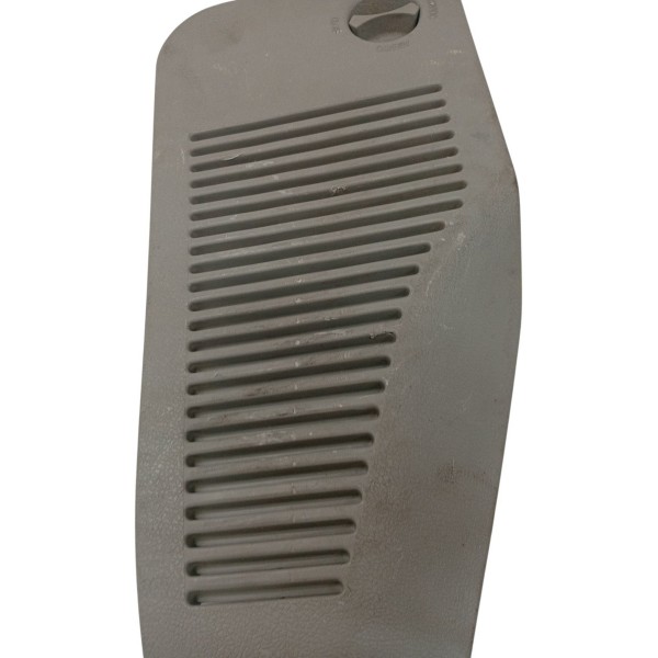 Acabamento Direito Porta Malas Chevrolet Zafira 2002 2003