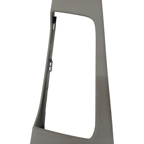 Moldura Coluna Direita Chevrolet Vectra 2009 2010 Moldura Coluna Direita Chevrolet Vectra 2009 2010