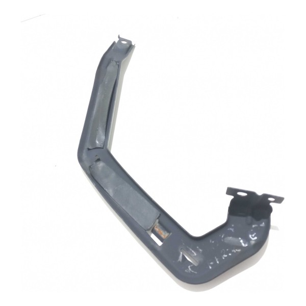 Guia Farol Lado Esquerdo Hyundai Hb20