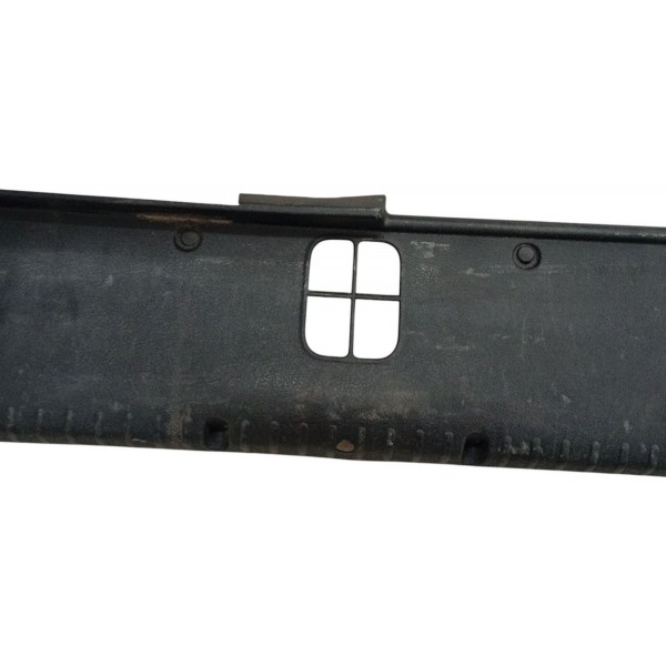 Moldura Tampa Traseira Soleira Renault Clio 2006 Detalhe