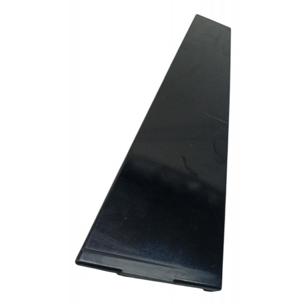 Moldura Externo Coluna Central Esquerda Peugeot 3008 2011