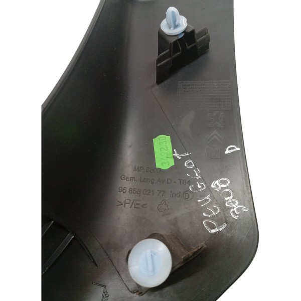 Soleira Porta Dianteira Direita Peugeot 3008 2011 Soleira Porta Dianteira Direita Peugeot 3008 2011