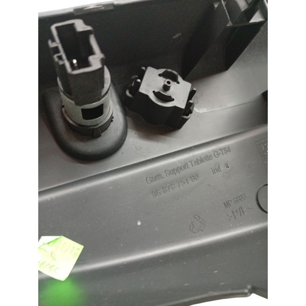 Suporte Esquerdo Bagagito Traseiro Peugeot 3008 2011 2012 Suporte Esquerdo Bagagito Traseiro Peugeot 3008 2011 2012