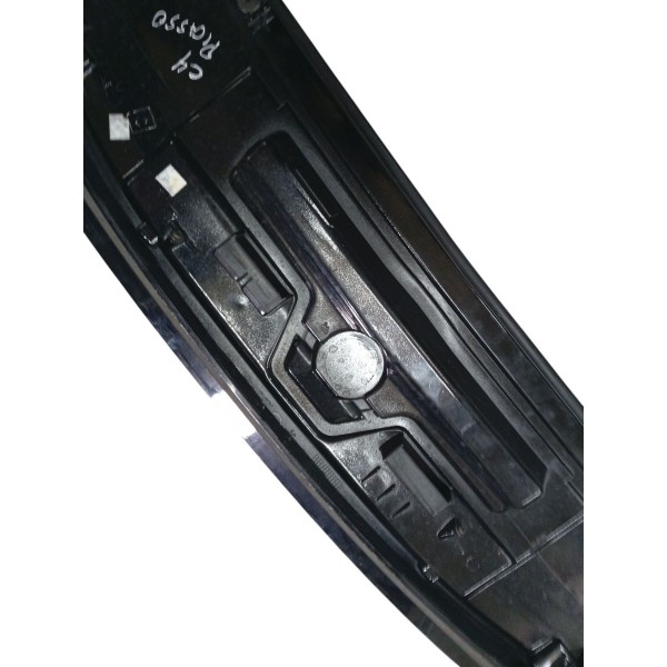 Aerofólio Traseira Citroen C4 Picasso 2.0 2009 Detalhe Aerofólio Traseira Citroen C4 Picasso 2.0 2009 Detalhe